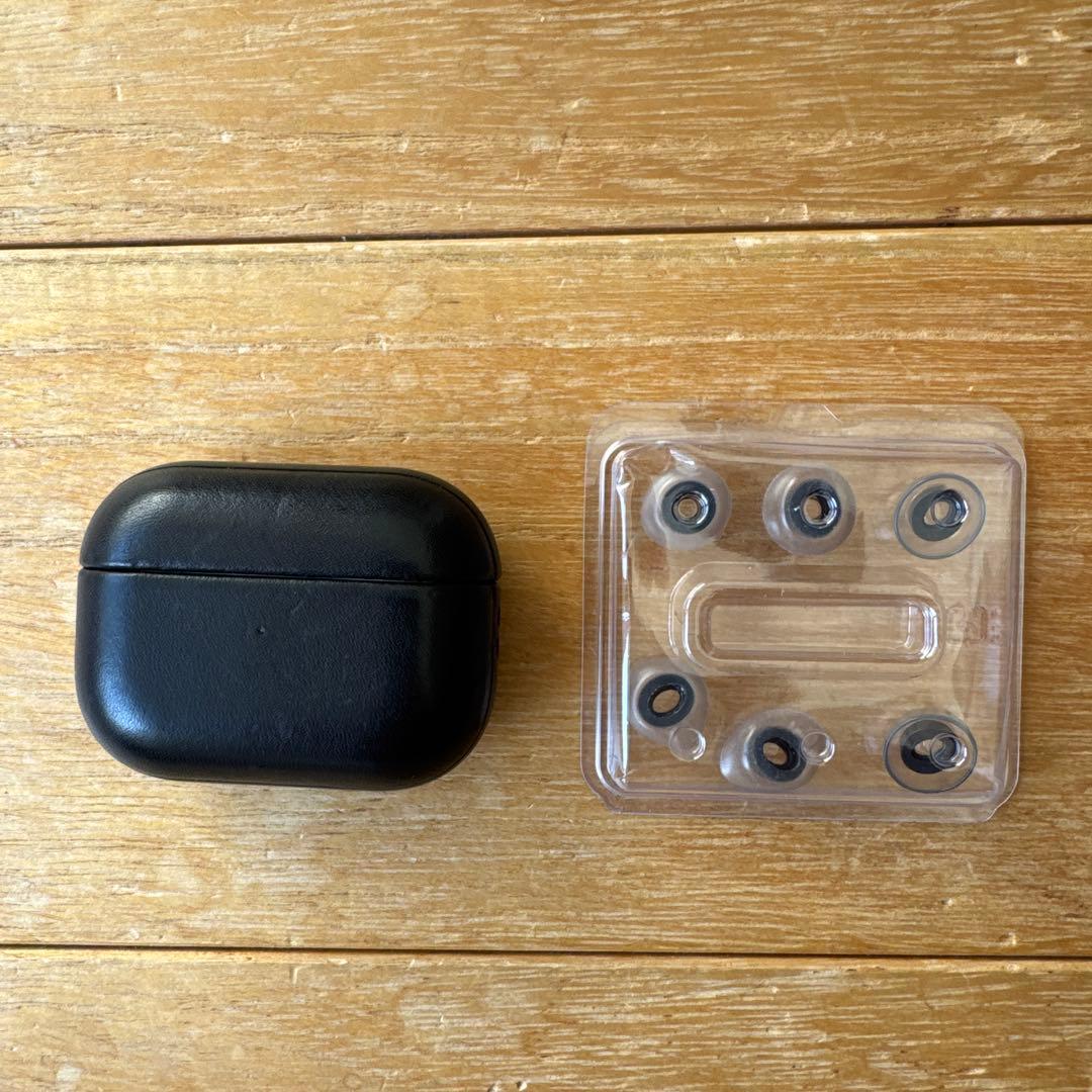 【美品】Apple AirPods Pro 2 Nomadケース付