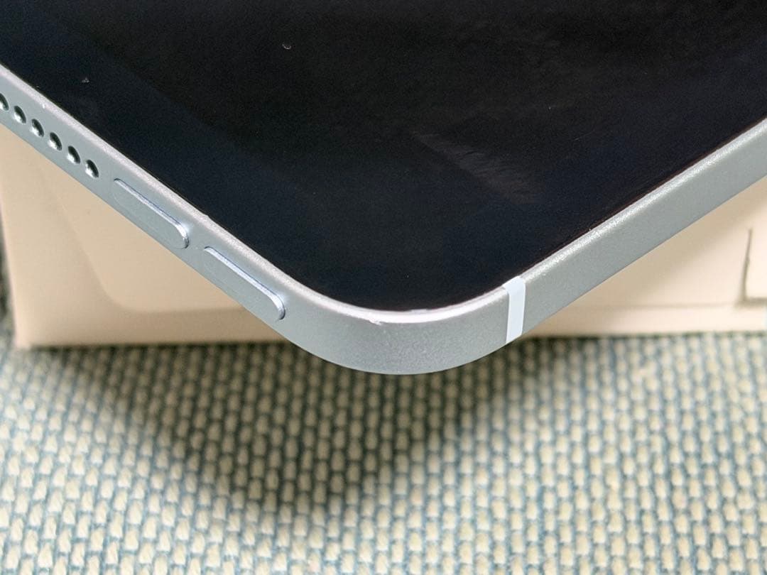 iPad mini 7 (A17 Pro) Wi-Fi+Cellular&おまけ