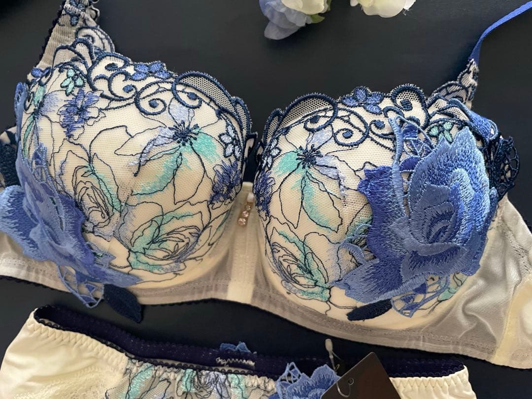 サルート E70/M 52G モネ IV