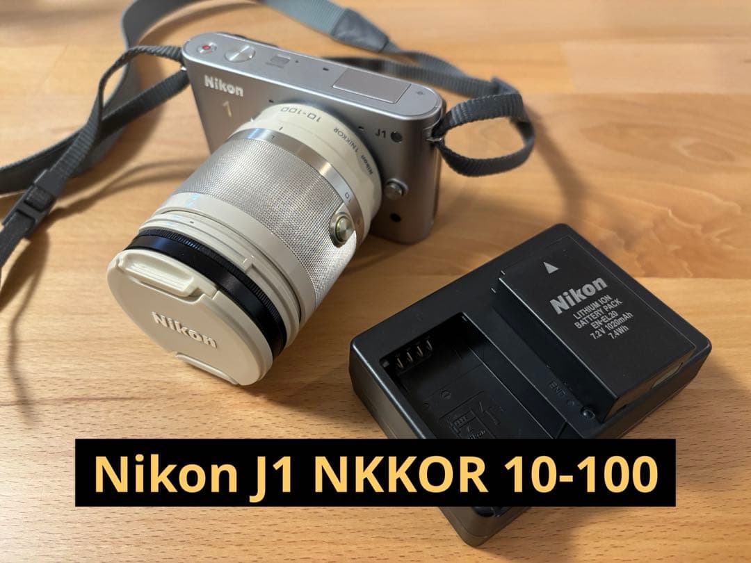 【美品】Nikon 1 J1 ミラーレスカメラ