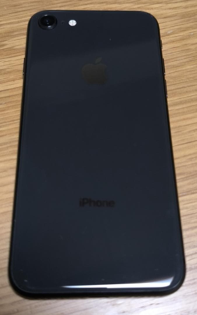 【美品】Apple iPhone 8 スペースグレー（バッテリー最大容量94%）