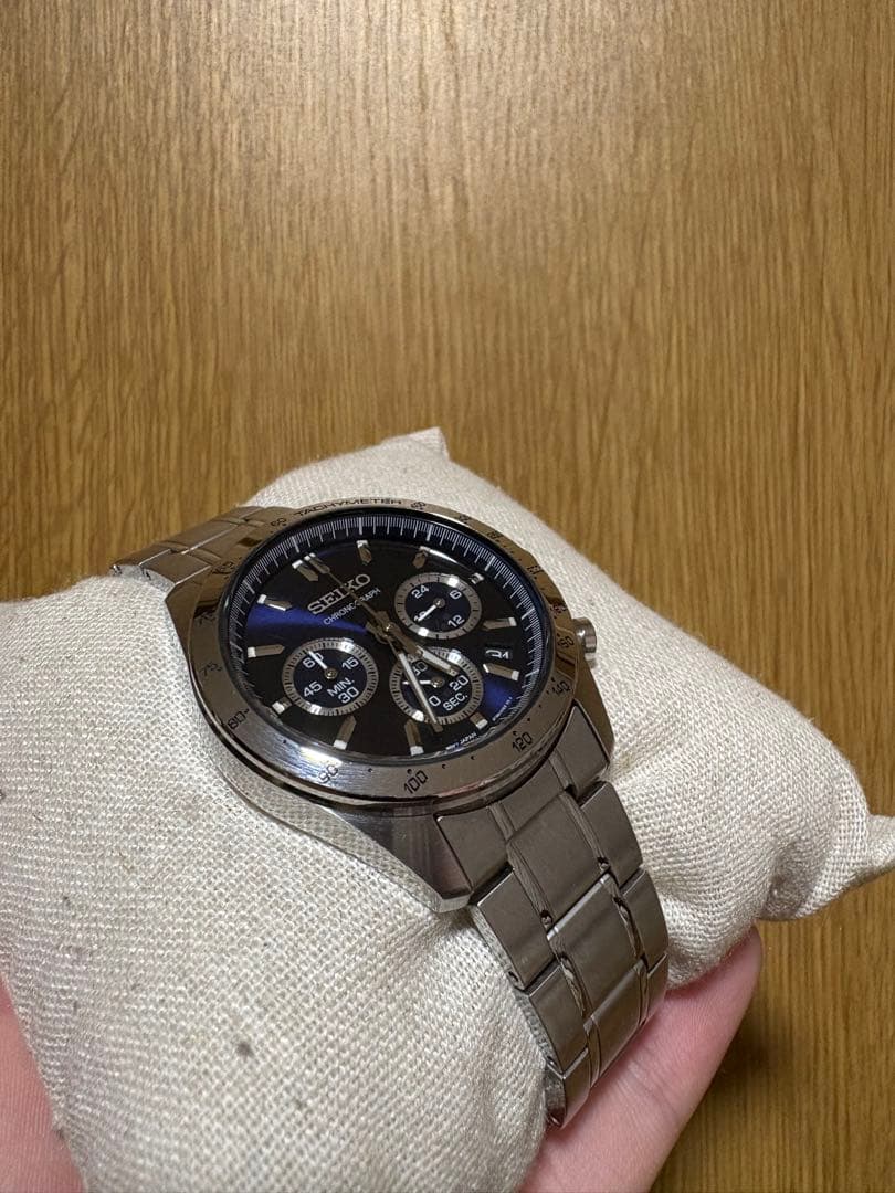 SEIKO クロノグラフ ブラックダイヤル