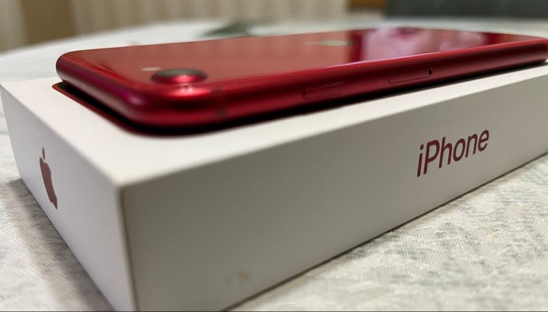 美品iPhone SE 第2世代　64GB PRODUCT(RED)