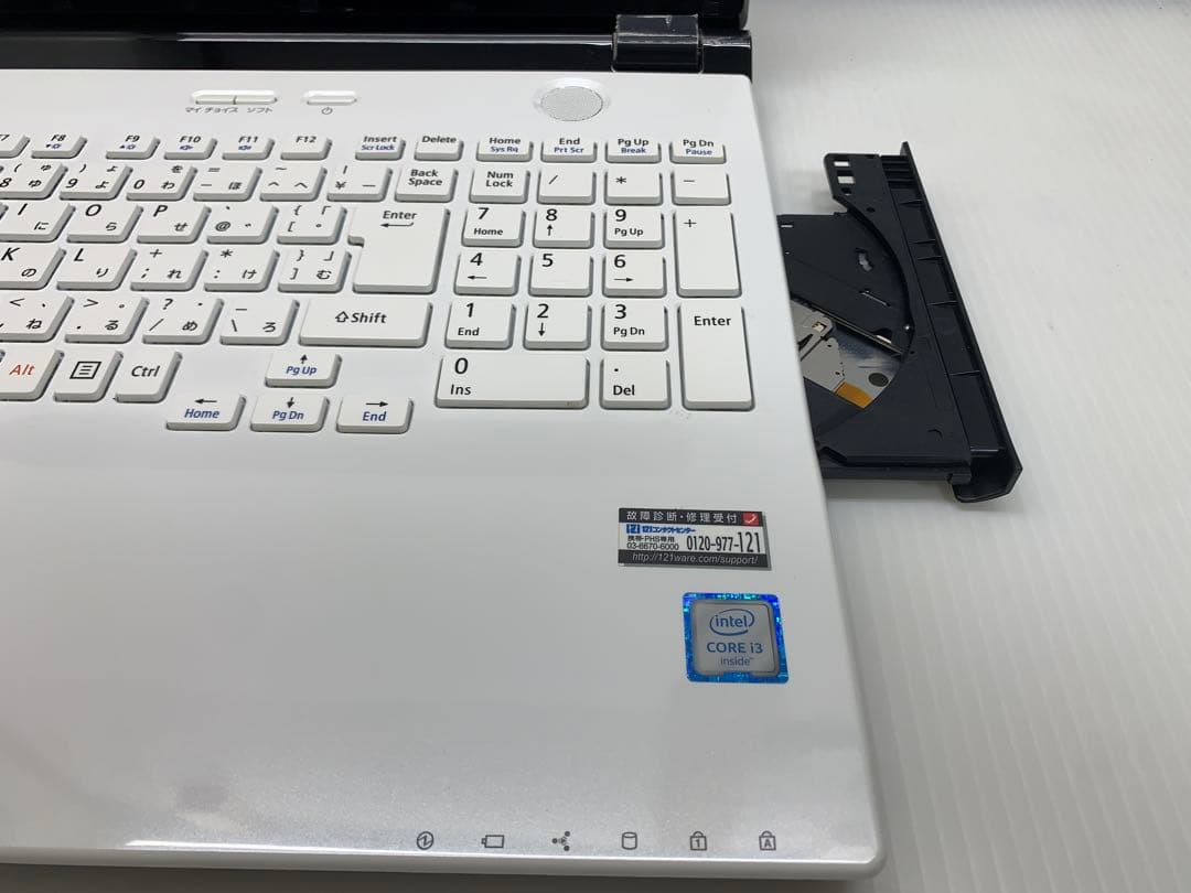 NEC LaVie ノートパソコン Windows 11 office 付き