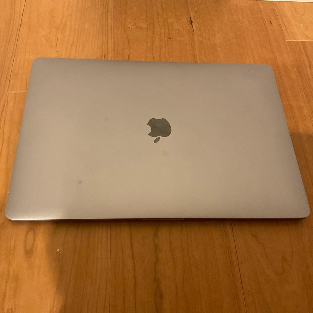 MacBook本体 MacBook Pro (15-inch, 2018)