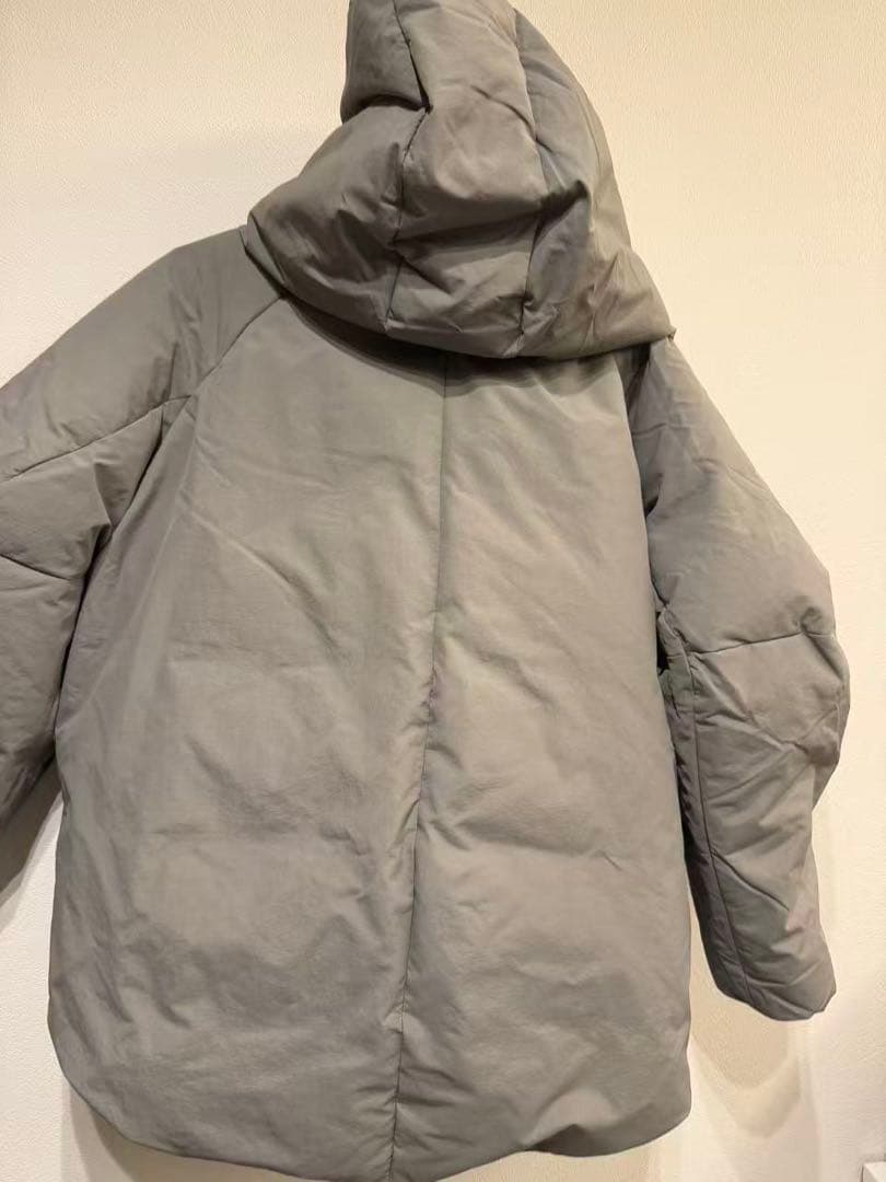 ブラックバイマウジー　ショートダウン　ダウンジャケット