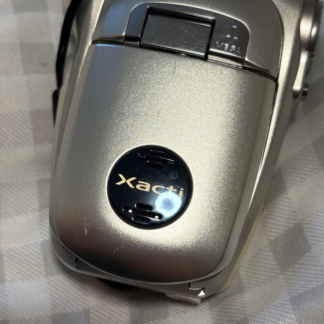 SANYO デジタルムービーカメラ Xacti C4（N）充電器付き