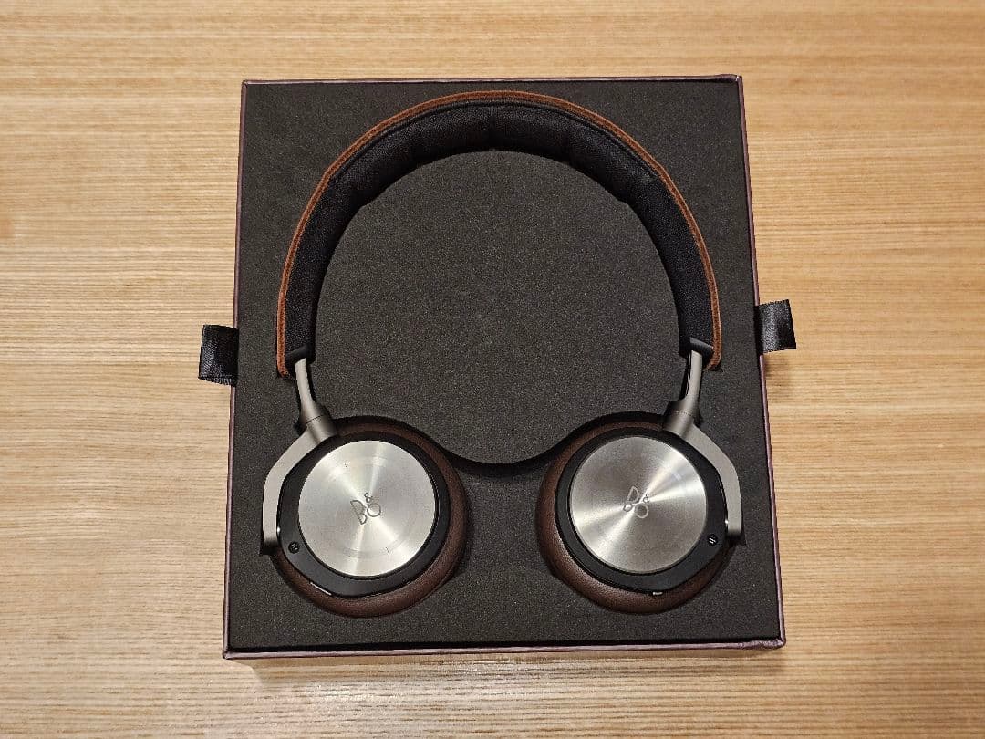 Bang & Olufsen B&O PLAY H8 ワイヤレスヘッドフォン