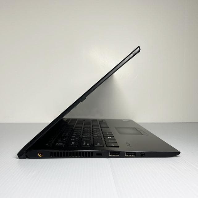 バッテリー７時間半＆Win11薄型で持運び最適なVAIOProPGノートパソコン