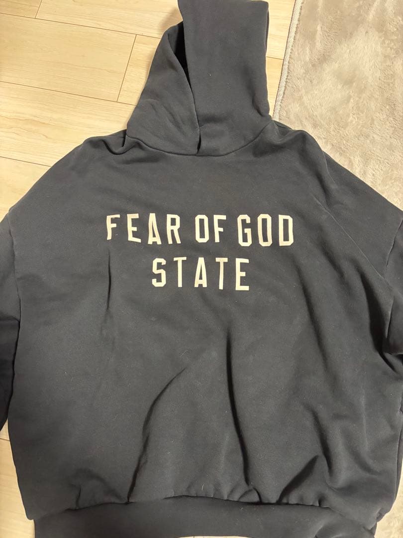 Essential FEAR OF GOD STATE パーカー