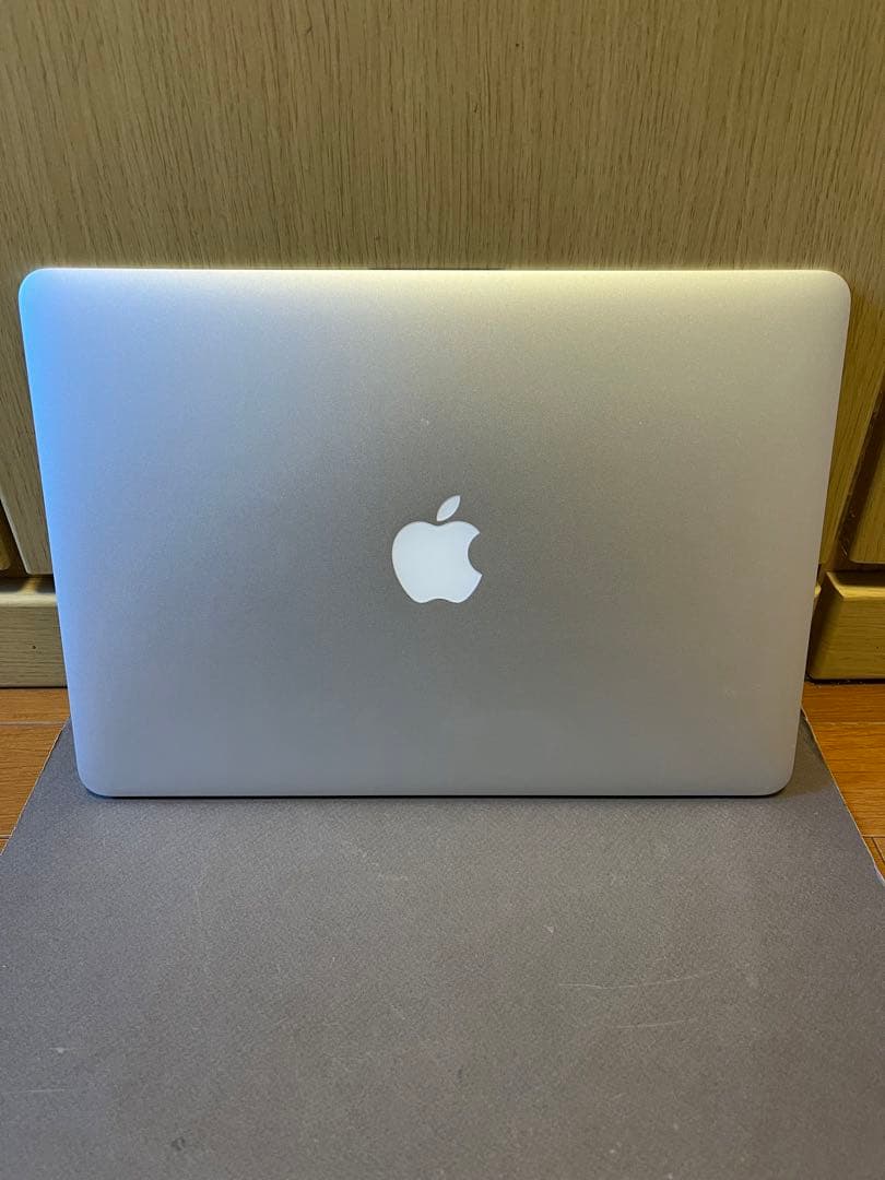 MacBook Air (13-inch, 2017) マックブック エアー