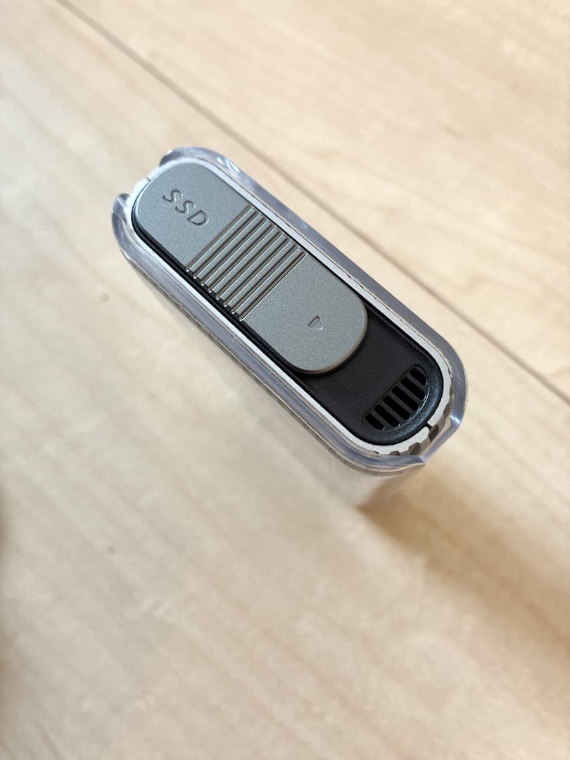 【美品】SATECHI USB4 NVMe SSD Pro エンクロージャー