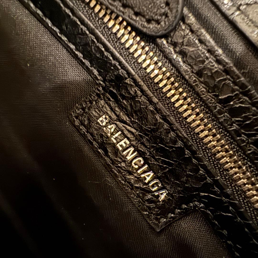 確実正規品 BALENCIAGA BLACK LE CAGOLE XS BAG