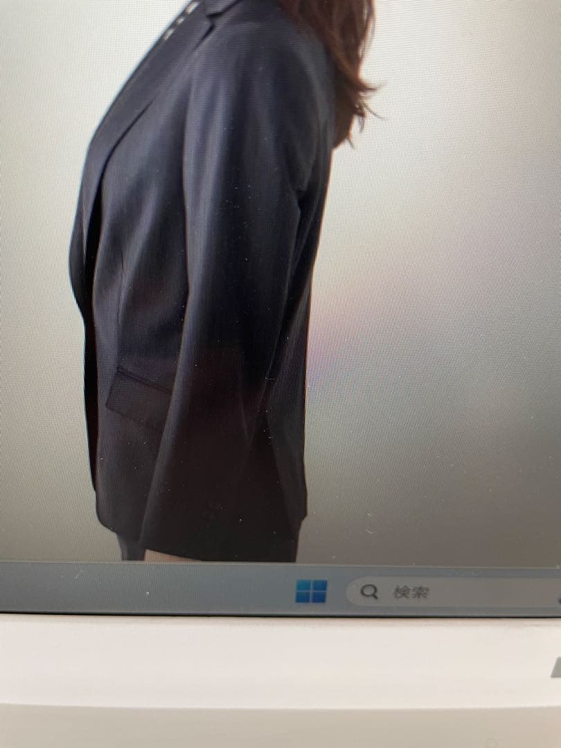 O*O様 今期タグ付新品　アンタイトル　ウーステッドパンツスーツです