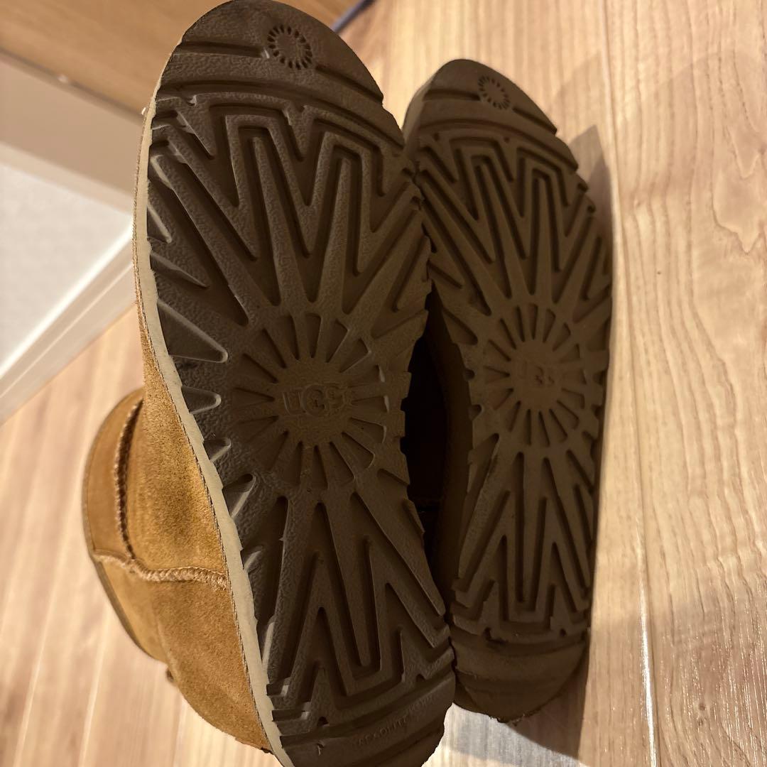 R*・様 UGG クラシック フェム ミニ　23cm【箱無し】