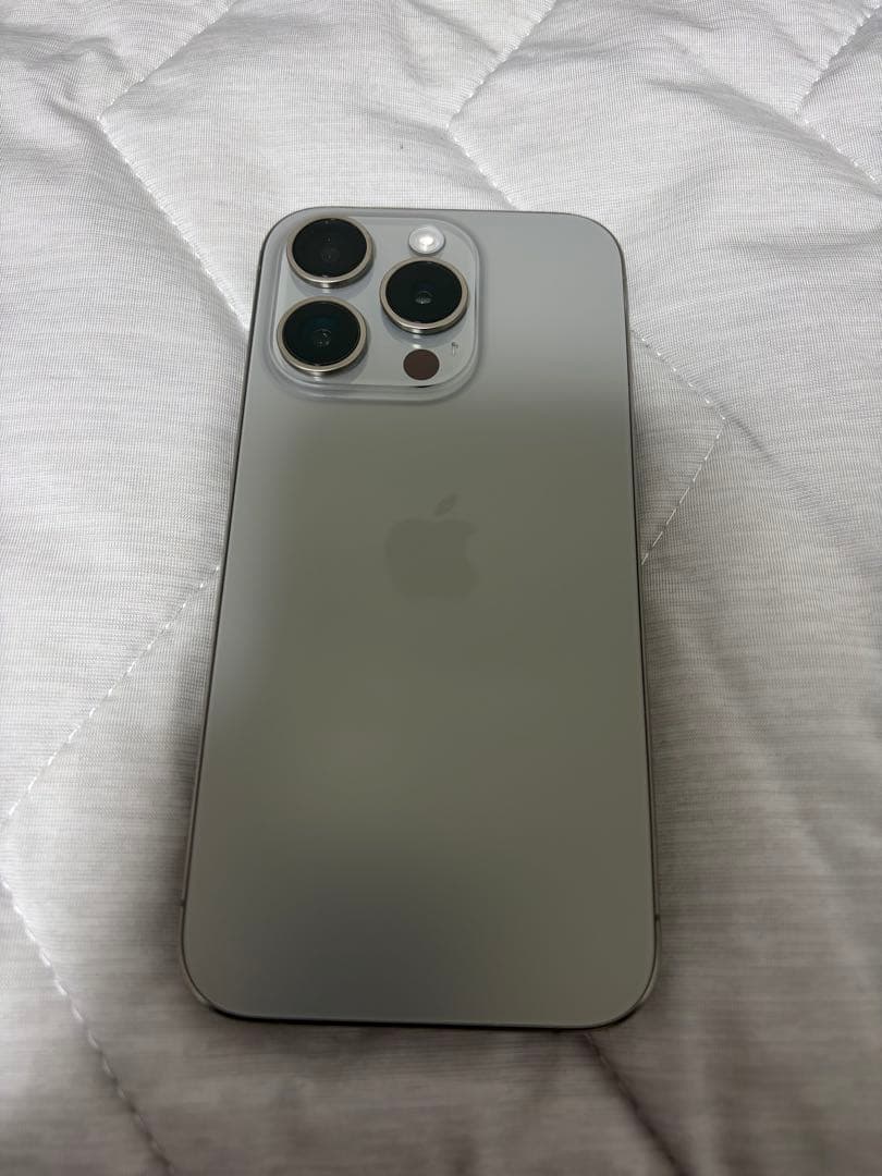 iPhone 15 Pro ナチュラルチタニウム SIMフリー　箱あり