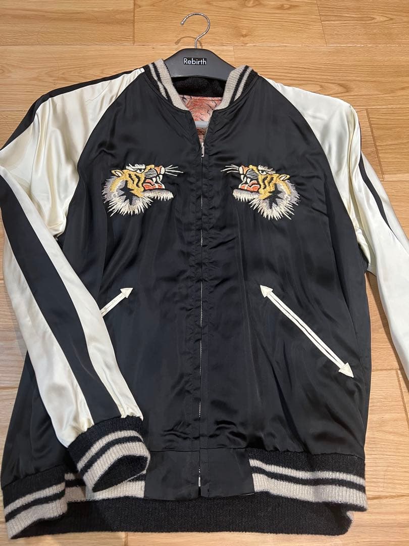 GOLD 百虎 スカジャン 東洋エンタープライズ 港商