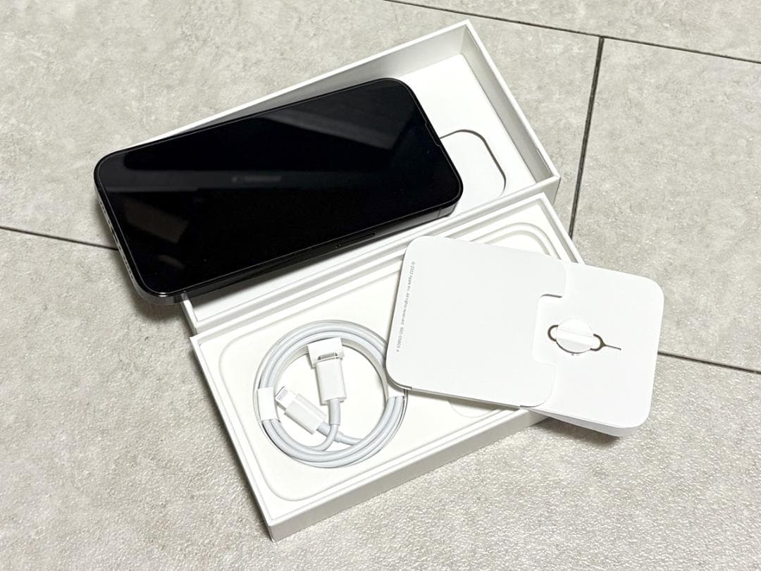 t*a様 iPhone 14 Pro 256GB スペースブラック 本体 ガラス