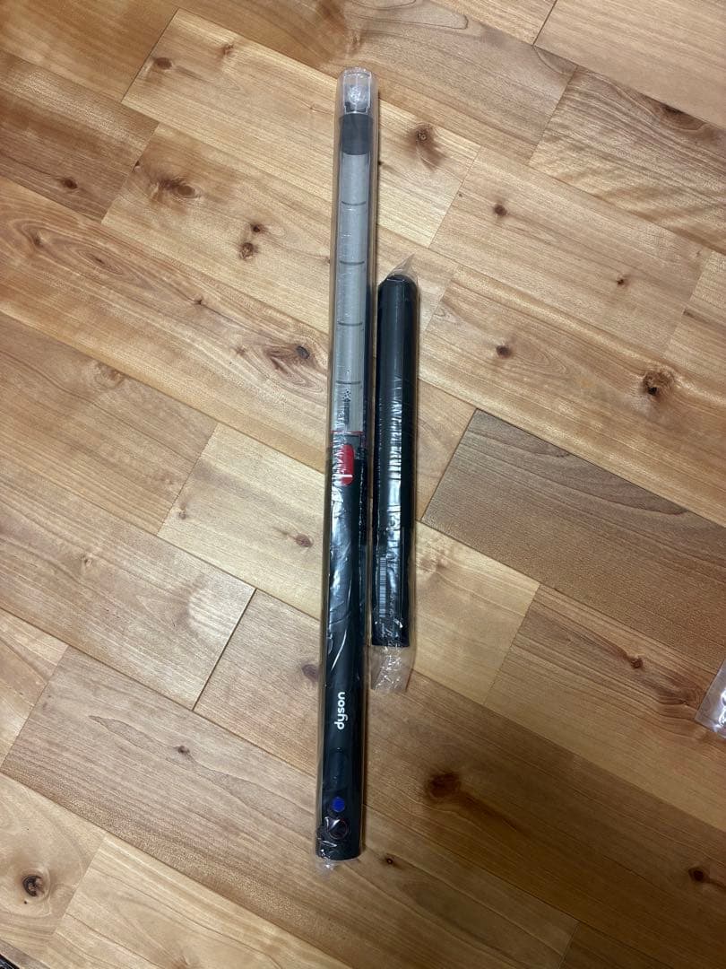 ダイソン　ペンシルバック
