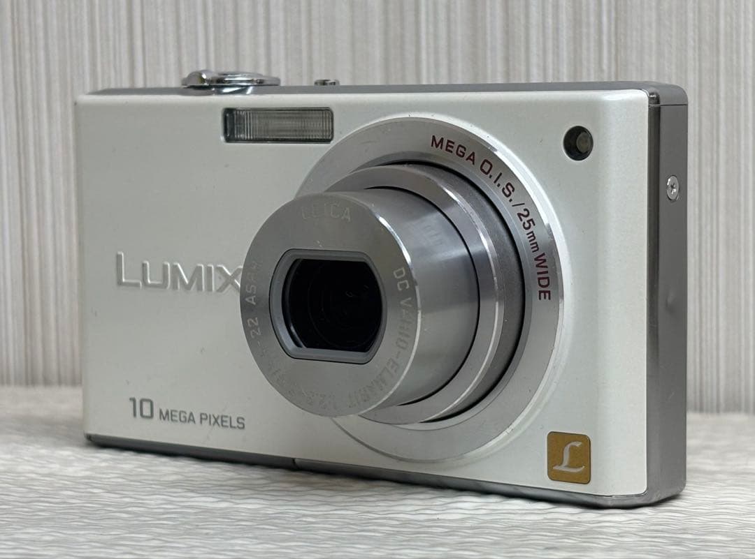 ★Panasonic LUMIX DMC-FX37 デジタルカメラ 5倍ズーム