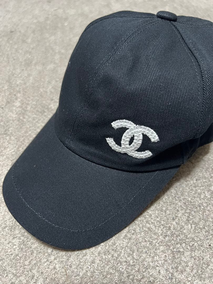 ベースボールキャップ