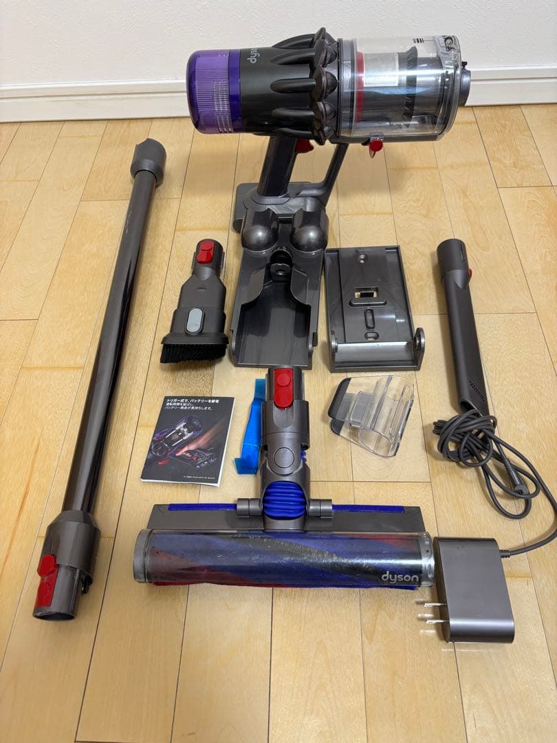 スティッククリーナー本体　ダイソン　SV18