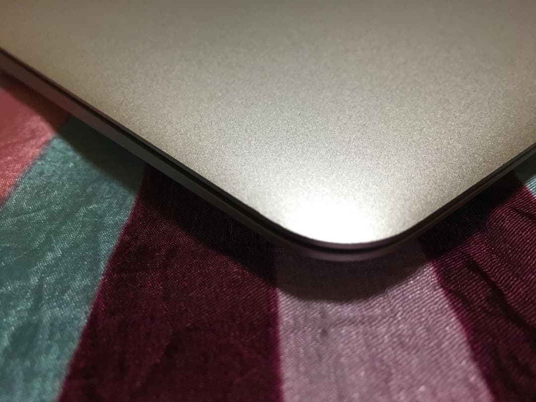 MacBook本体 Apple MacBook Air 2014 i5 4GB 121GB