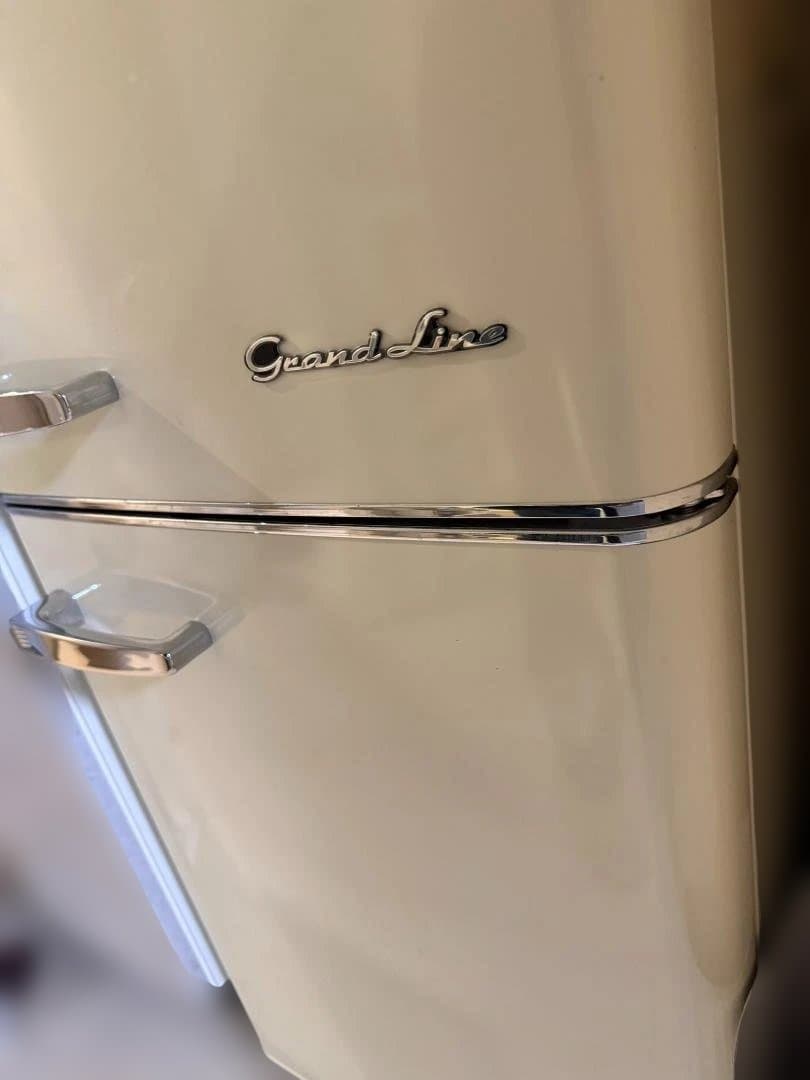 【値下げ】2022年製 レトロおしゃれ冷蔵庫 Grand-Line 198L