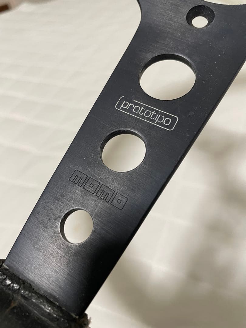 momo prototipo 3スポーク 黒 ステアリングホイール 35cm程度