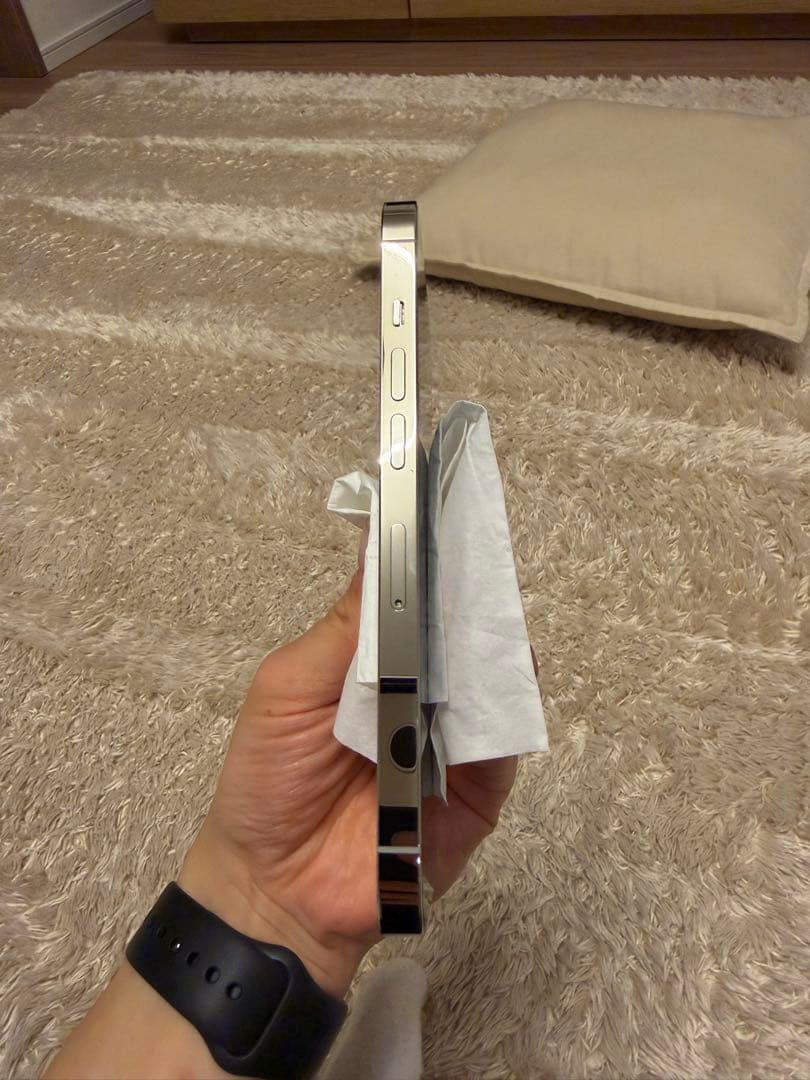 iPhoneシルバー13pro 256GB