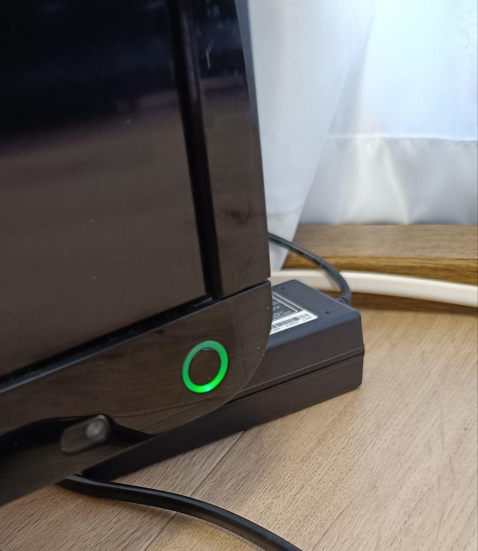 ☆美品☆32インチ　TOSHIBA REGZA 液晶テレビ　リモコン　電源コード