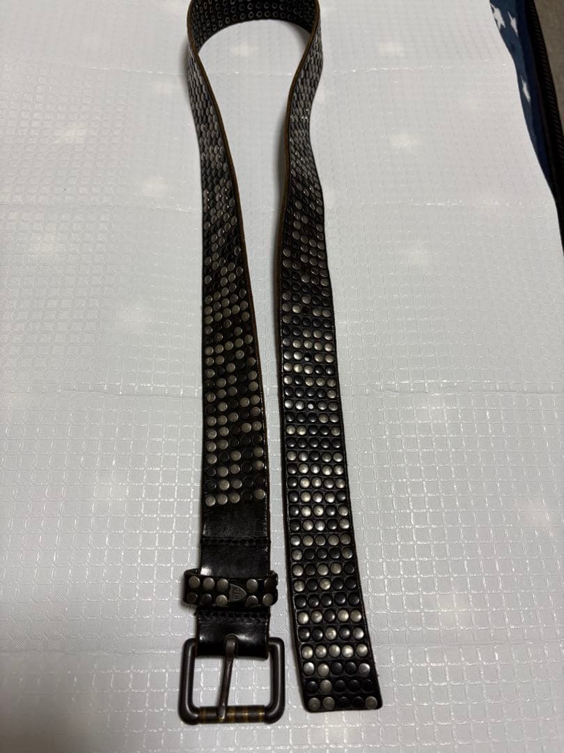 HTC ベルト スタッズ付きブラックレザーベルト