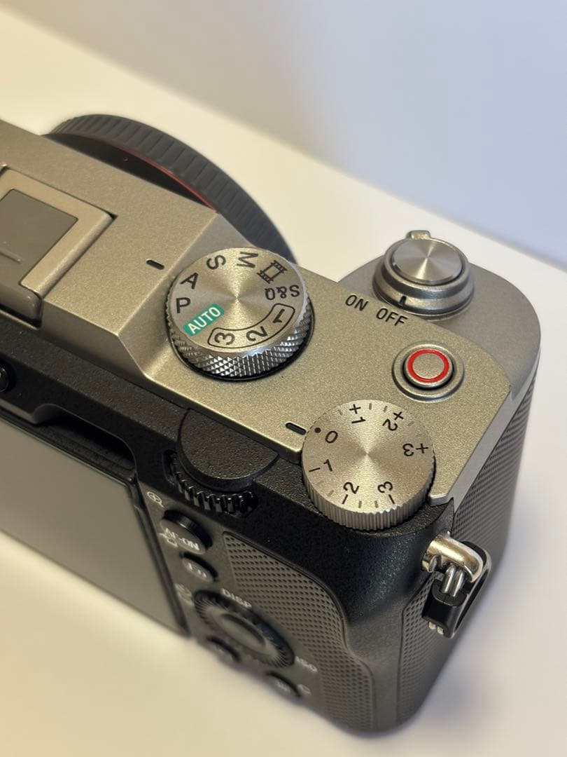 SONY α7C ボディ シルバー ILCE-7C シャッター5827枚