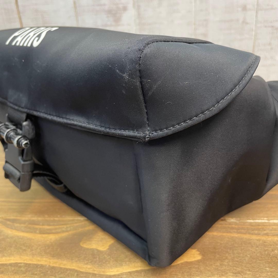 GIVENCHY ロゴ入りナイロン　パンドラベルドバッグ