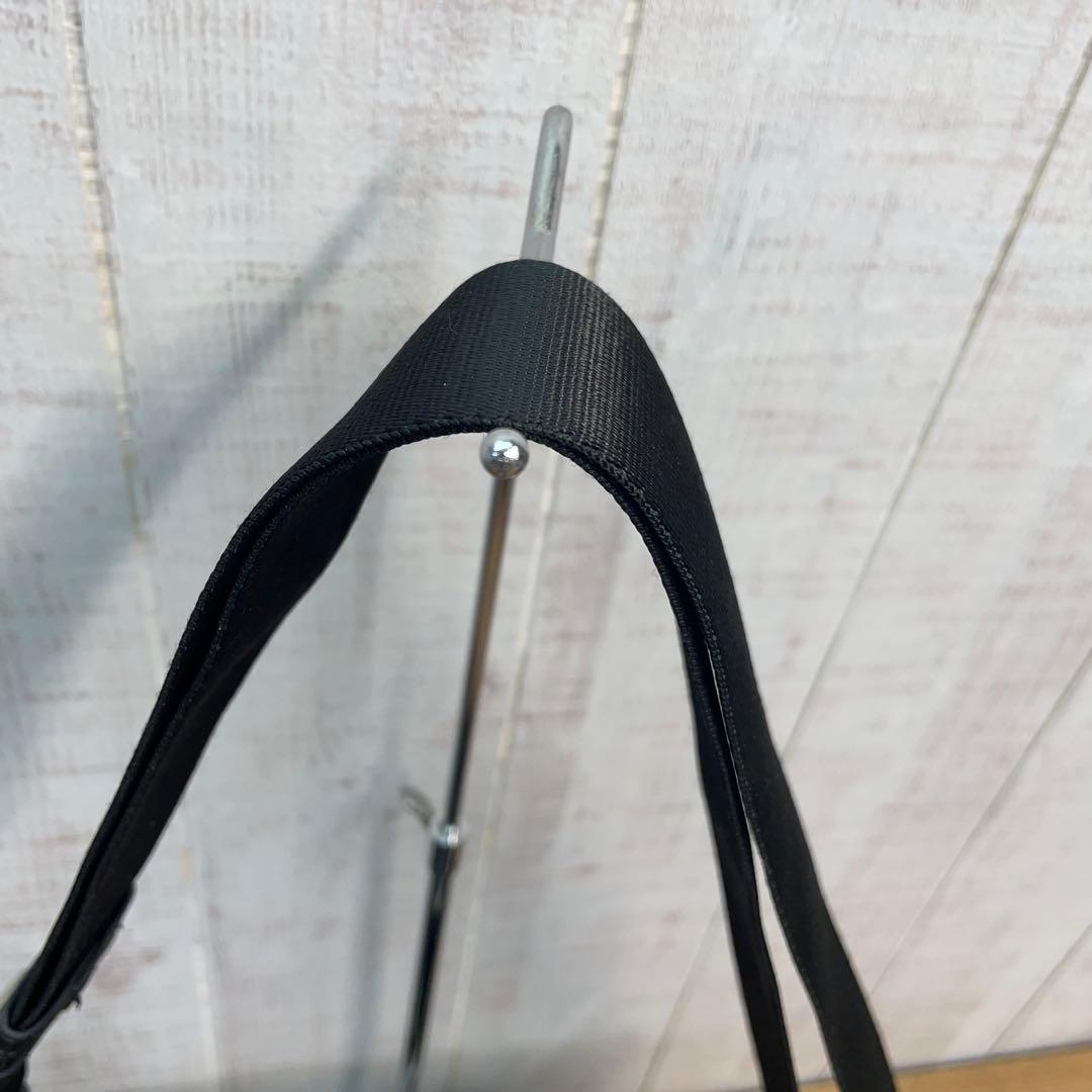 GIVENCHY ロゴ入りナイロン　パンドラベルドバッグ