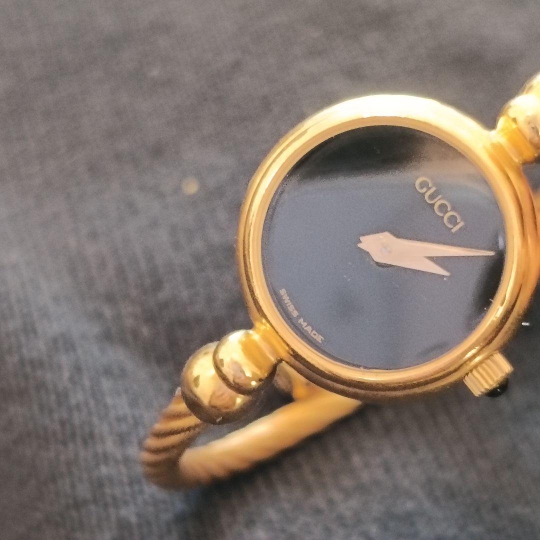 グッチ GUCCI 2700 クォーツ　ワイヤー　バングルウォッチ 腕時計稼働品
