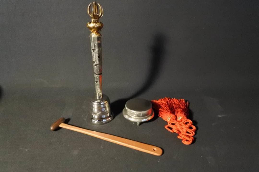 【収集品】持鈴セット　金属製　巡礼　鐘　振り鐘　仏具　925
