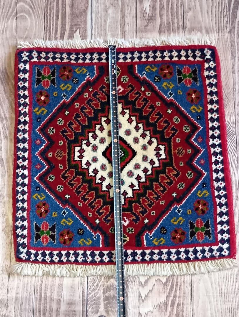 ペルシャ絨毯　ヤラメ絨毯　座布団　手織り　イラン　座布団ヤラメ(6)