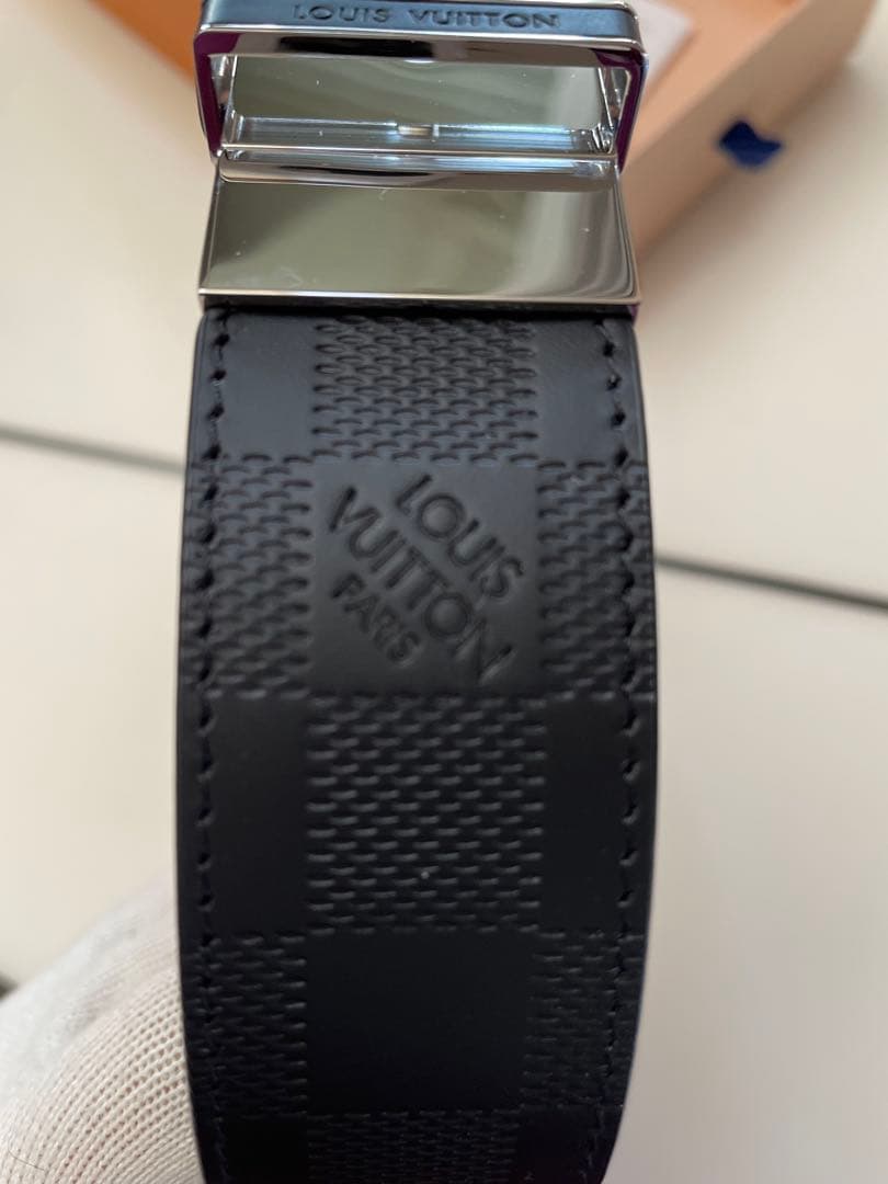 （新品）ルイヴィンサンチュールスレンダー M9906レザーベルト　ダミエ