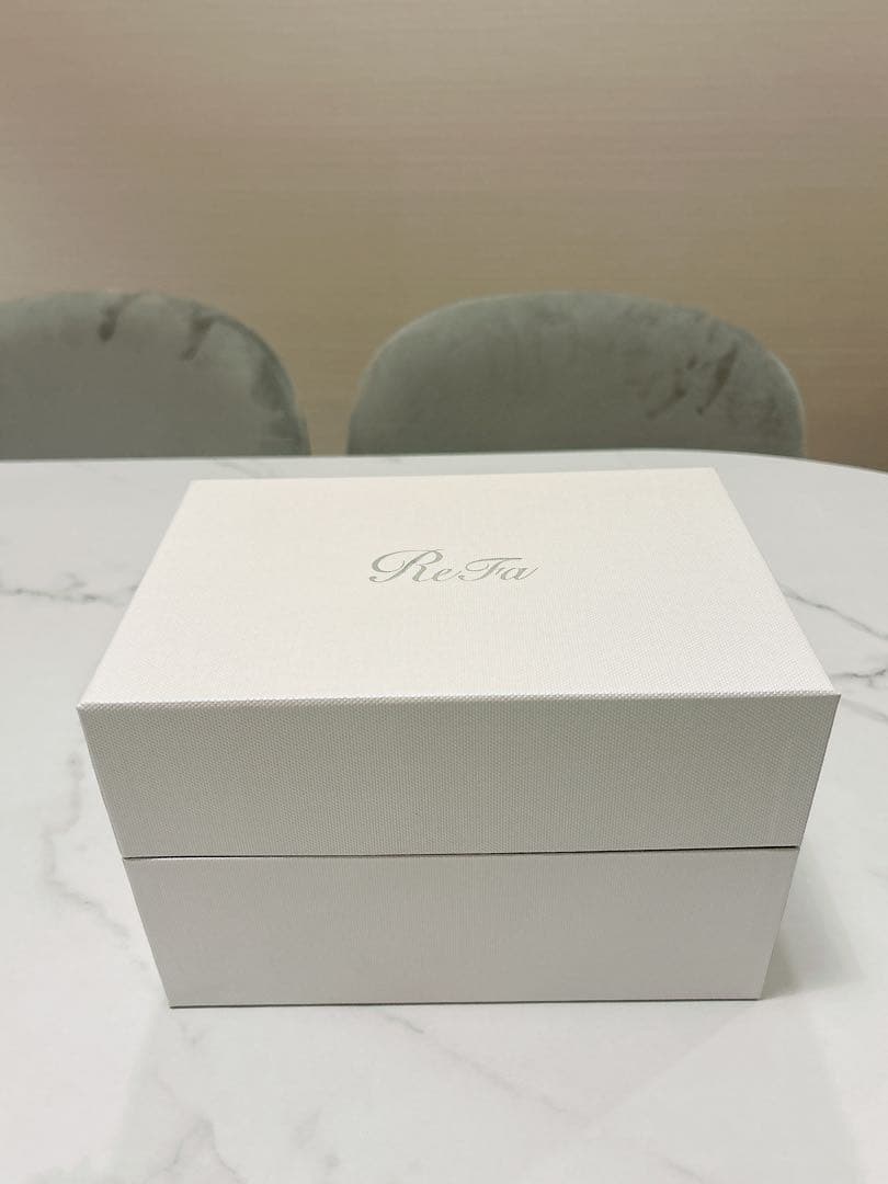 リファ refa ヘッドマッサージ機