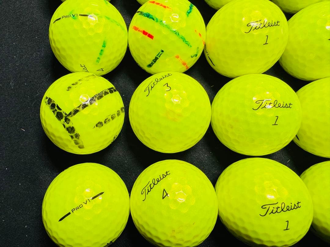 最新 タイトリスト PRO V1 2025年モデル 30個　　イエロー