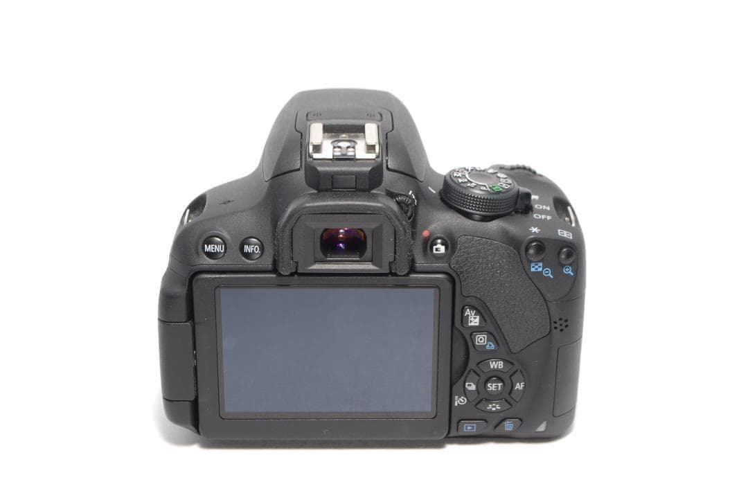 ✨Canon Kiss X7i✨レンズキット✨高速手振れレンズ付✨一眼レフカメラ