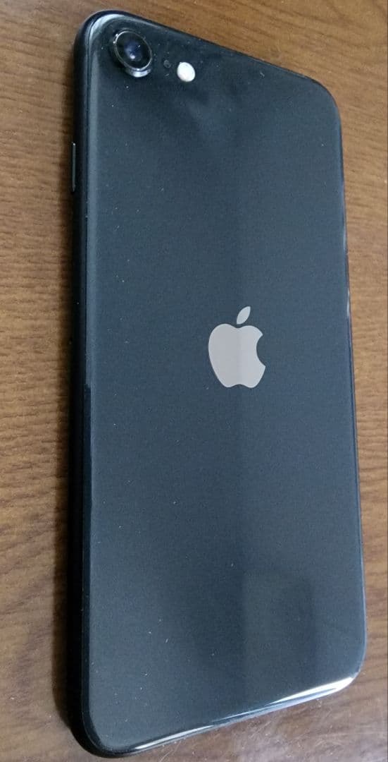 Apple iPhone SE (第2世代) 64GB ブラック