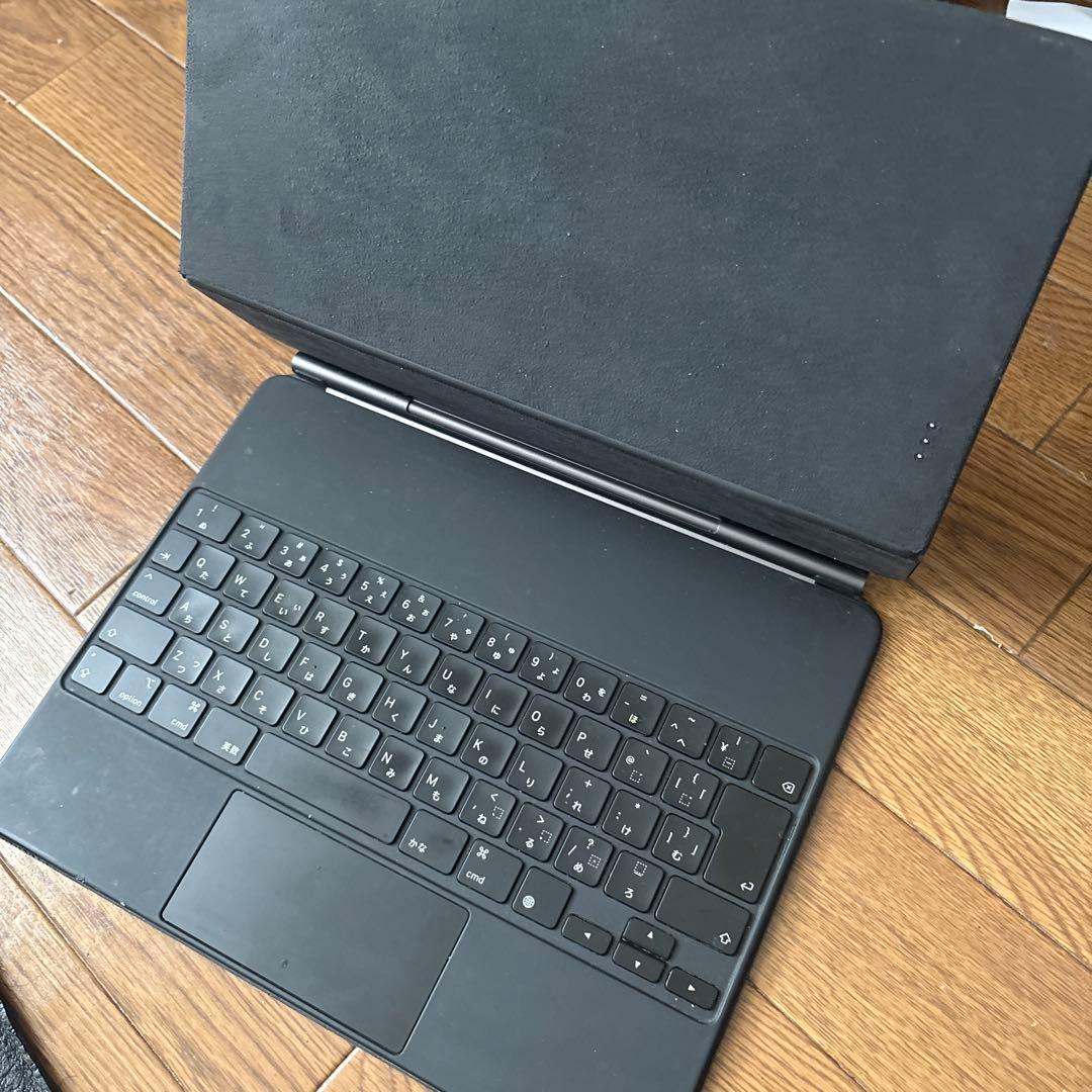 Apple iPad Magic Keyboardマジックキーボード12.9純正