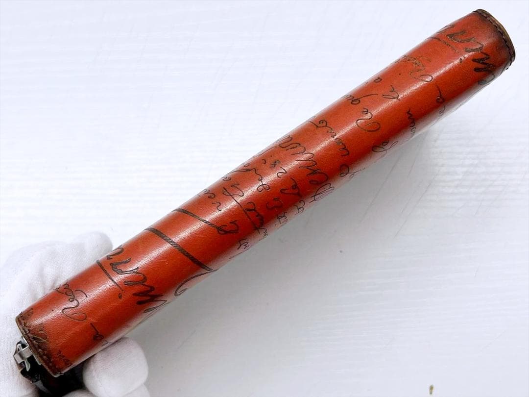 美品　ベルルッティ　イタウバ　スクリットレザー　ロングジップウォレット　長財布