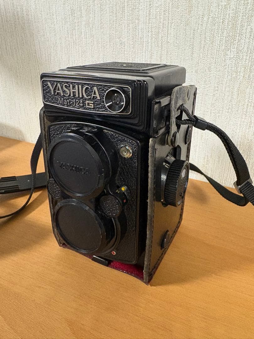 Yashica Mat 124 G 二眼レフカメラ