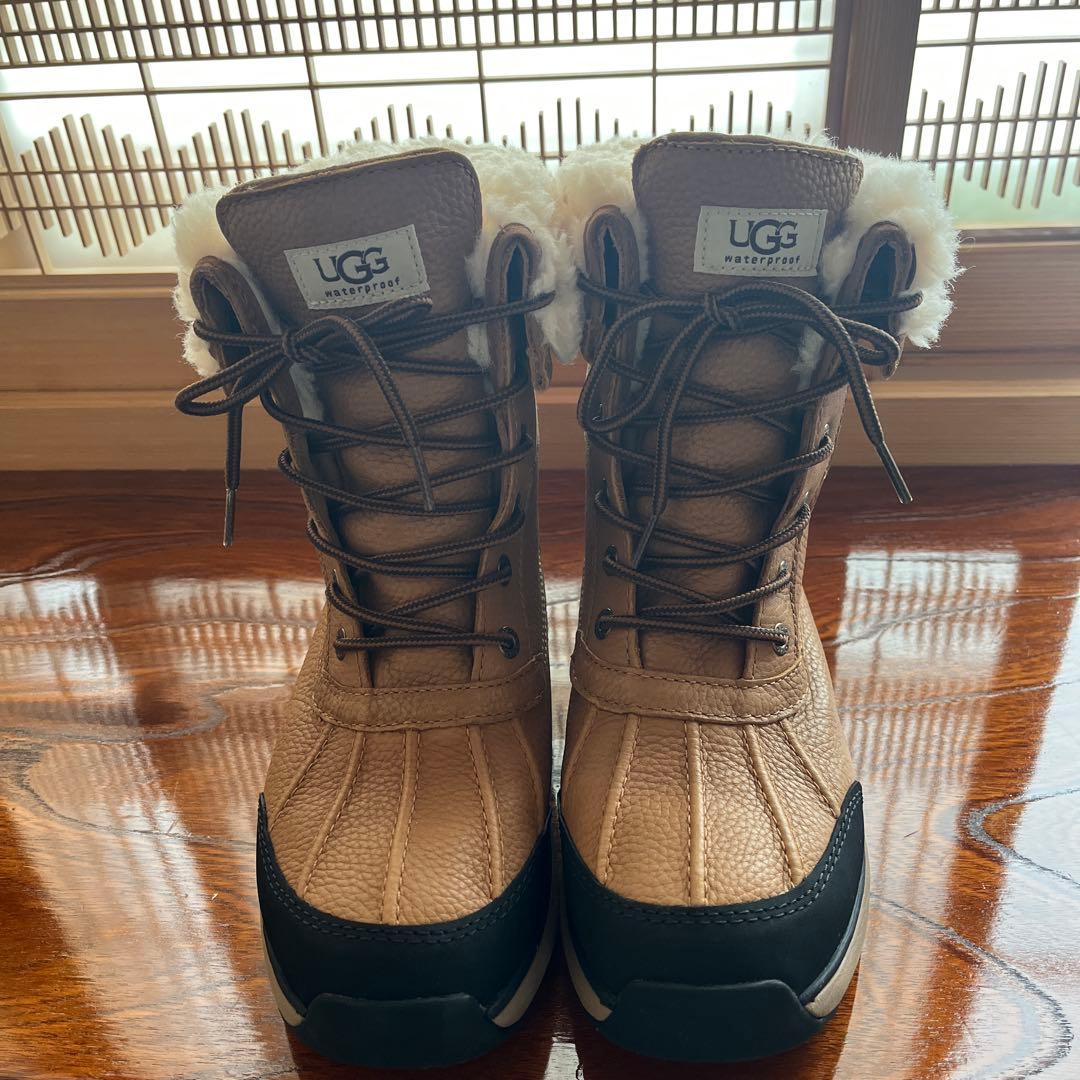 UGG レディース アディロンダックブーツ III ブーツ 25