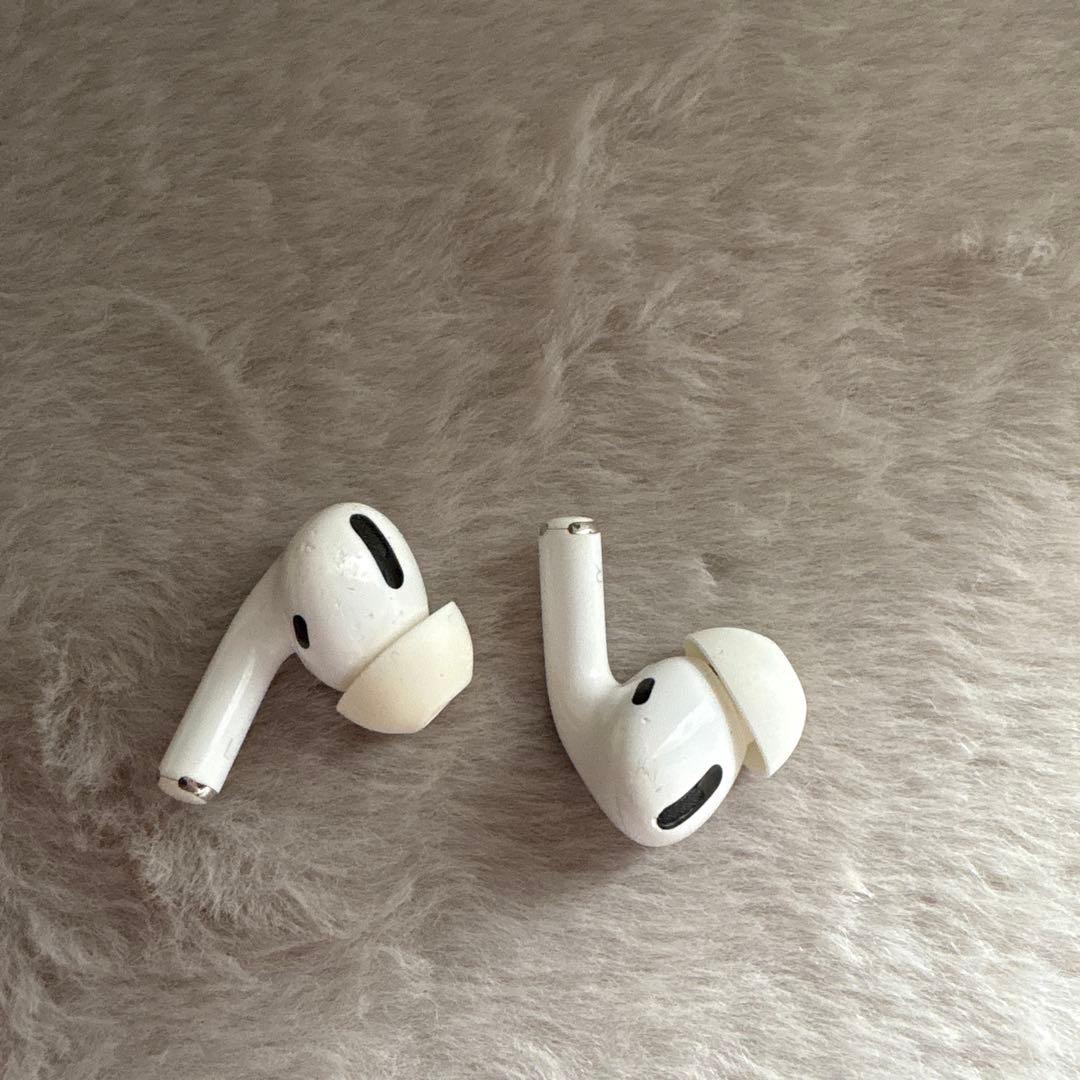 AirPods pro ホワイト