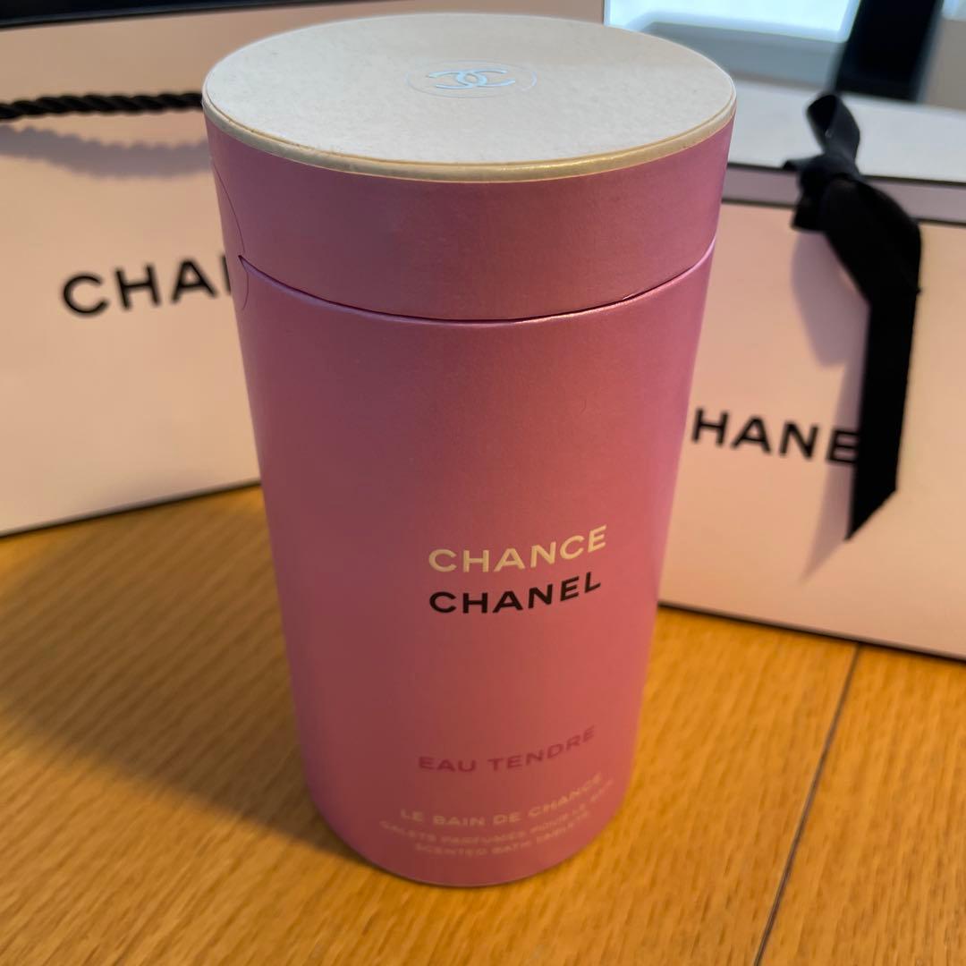 おまけ付き CHANEL チャンス オー タンドゥル バス タブレット 10個