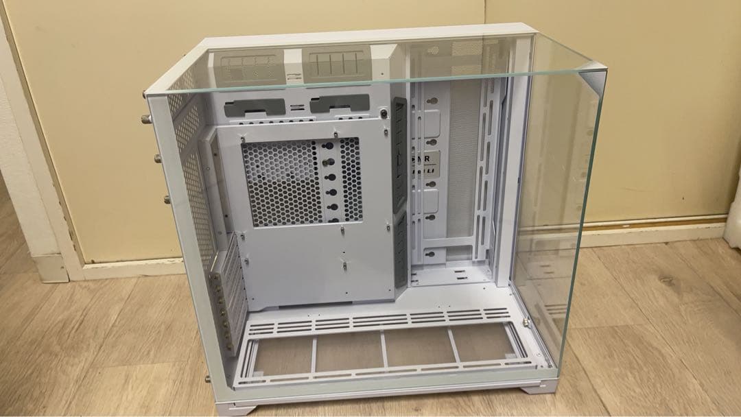 PCケース(自作PC用) O11 visioe white